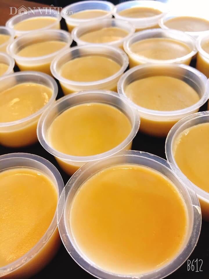 Bánh flan cốt dừa thơm ngon béo ngậy - Ảnh 1.