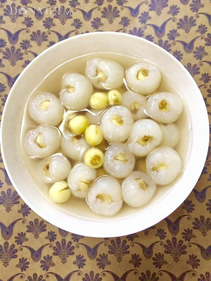 Cách nấu chè long nhãn hạt sen đậm vị ba miền - Ảnh 2.