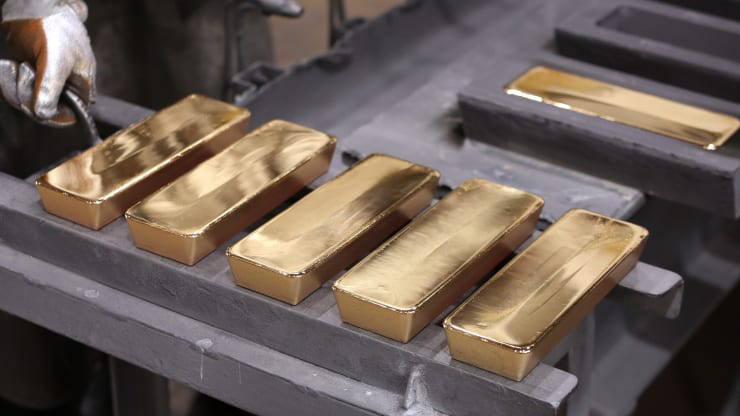 Giá vàng hôm nay 6/6 trượt mốc 1.700 USD/ounce - Ảnh 1. Giá vàng hôm nay 6/6 trượt mốc 1.700 USD/ounce - Ảnh 1.