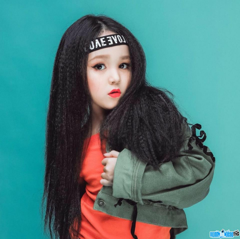 Những mẫu nhí hot nhất làng thời trang Việt hiện nay - Ảnh 8.