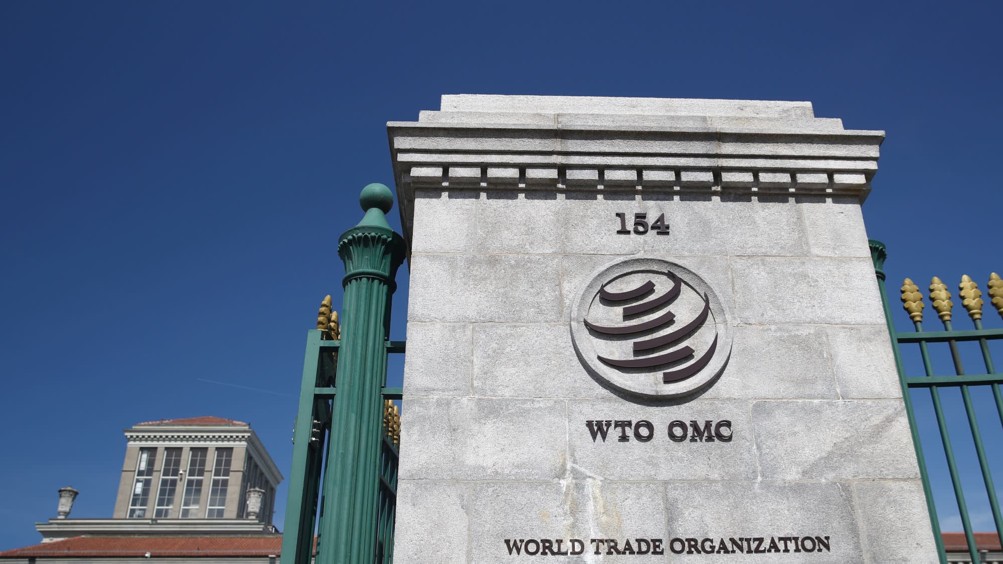 WTO chọn nhà lãnh đạo mới, Mỹ - Trung lại đối đầu - Ảnh 1.