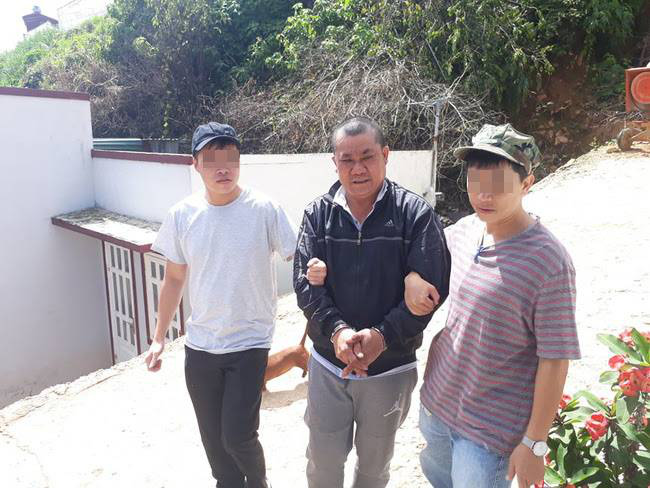 Cúng vong giải hạn, lừa 40 triệu tiền thật bằng tiền âm phủ - Ảnh 1.