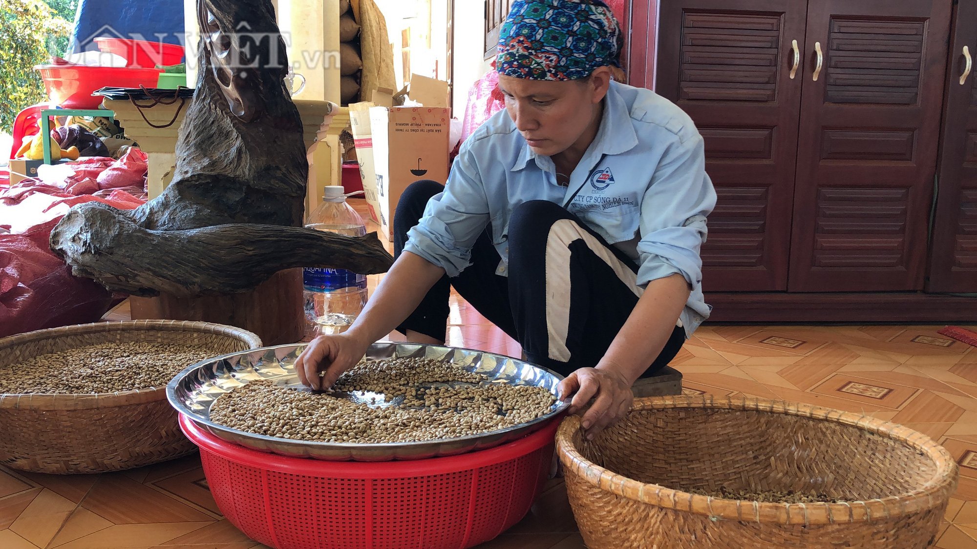 Đôi vợ chồng nông dân mày mò làm cà phê sạch từ A đến Z - Ảnh 4.