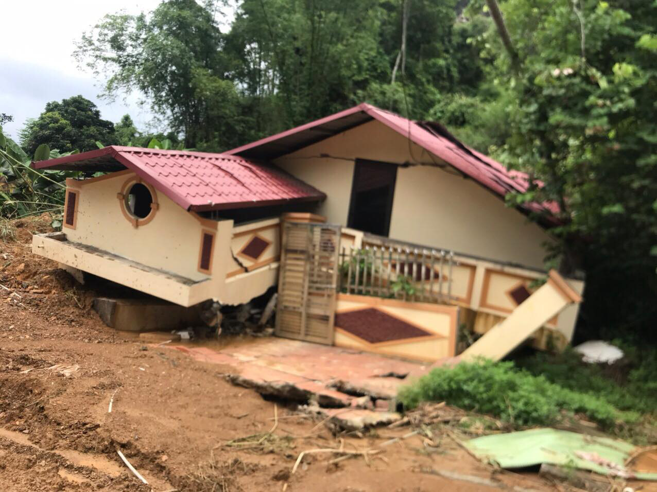 Mưa lũ Hà Giang 60 năm mới có một lần, chuyên gia khí tượng thủy văn cảnh báo điều gì? - Ảnh 2.