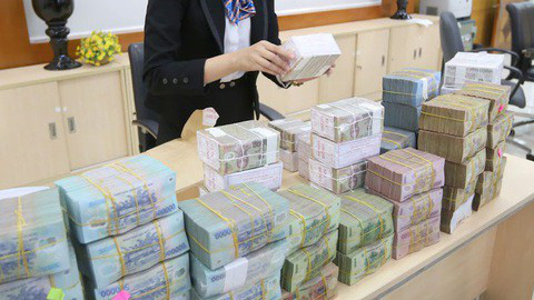 Tiền đồng "mất giá" khi nới lỏng tiền tệ quy mô lớn - Ảnh 2. Tiền đồng "mất giá" khi nới lỏng tiền tệ quy mô lớn - Ảnh 2.