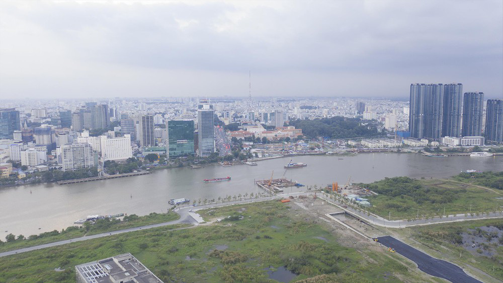 Thu hồi, bán đấu giá nhiều khu đất 'vàng' ở Thủ Thiêm - Ảnh 1.
