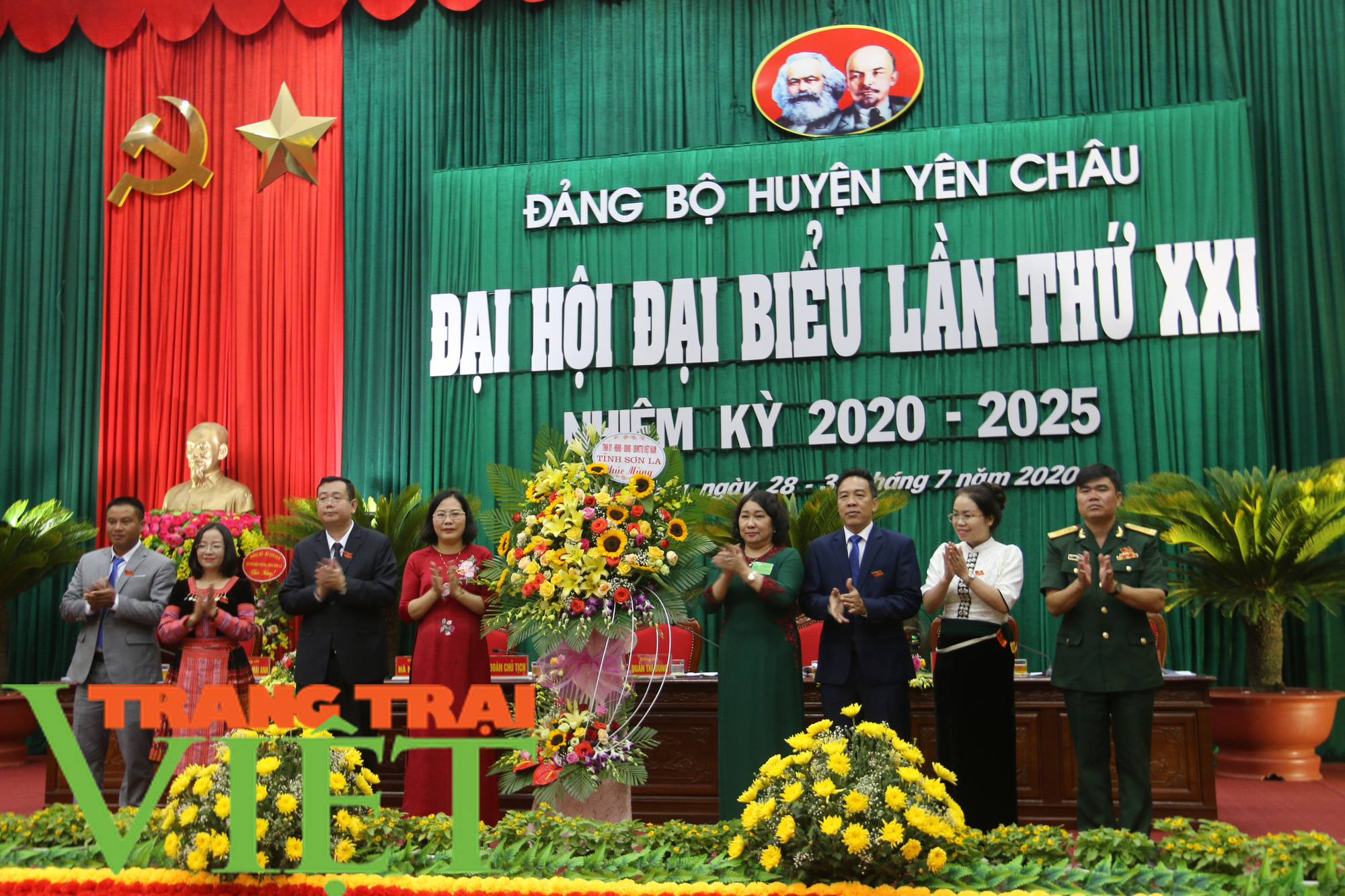 Đảng bộ huyện Yên Châu: Nhiều chỉ tiêu đạt và vượt kế hoạch - Ảnh 1. Đảng bộ huyện Yên Châu: Nhiều chỉ tiêu đạt và vượt kế hoạch - Ảnh 1.