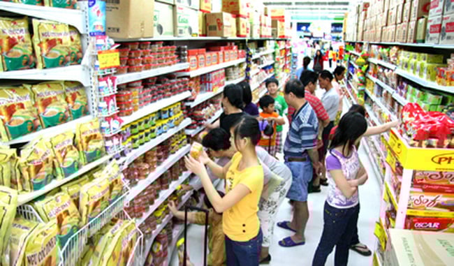 CPI tháng 7/2020 tăng 0,4%: Xăng dầu tác động mạnh hơn vàng - Ảnh 1. CPI tháng 7/2020 tăng 0,4%: Xăng dầu tác động mạnh hơn vàng - Ảnh 1.