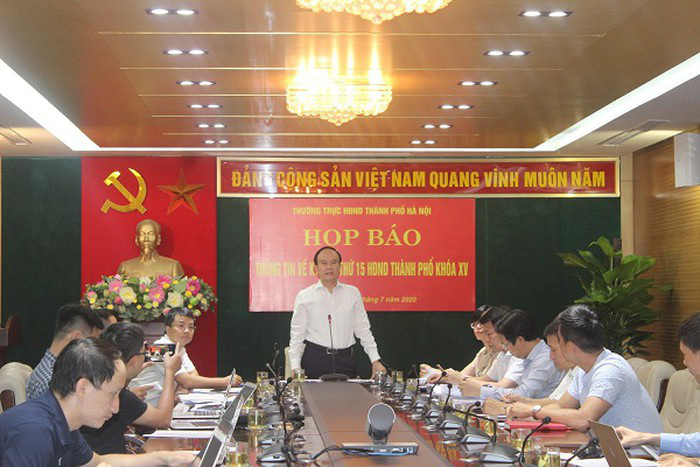 Hà Nội: Chưa xem xét tư cách đại biểu HĐND TP với Bí thư Quận ủy Hà Đông vừa bị kỷ luật - Ảnh 1.