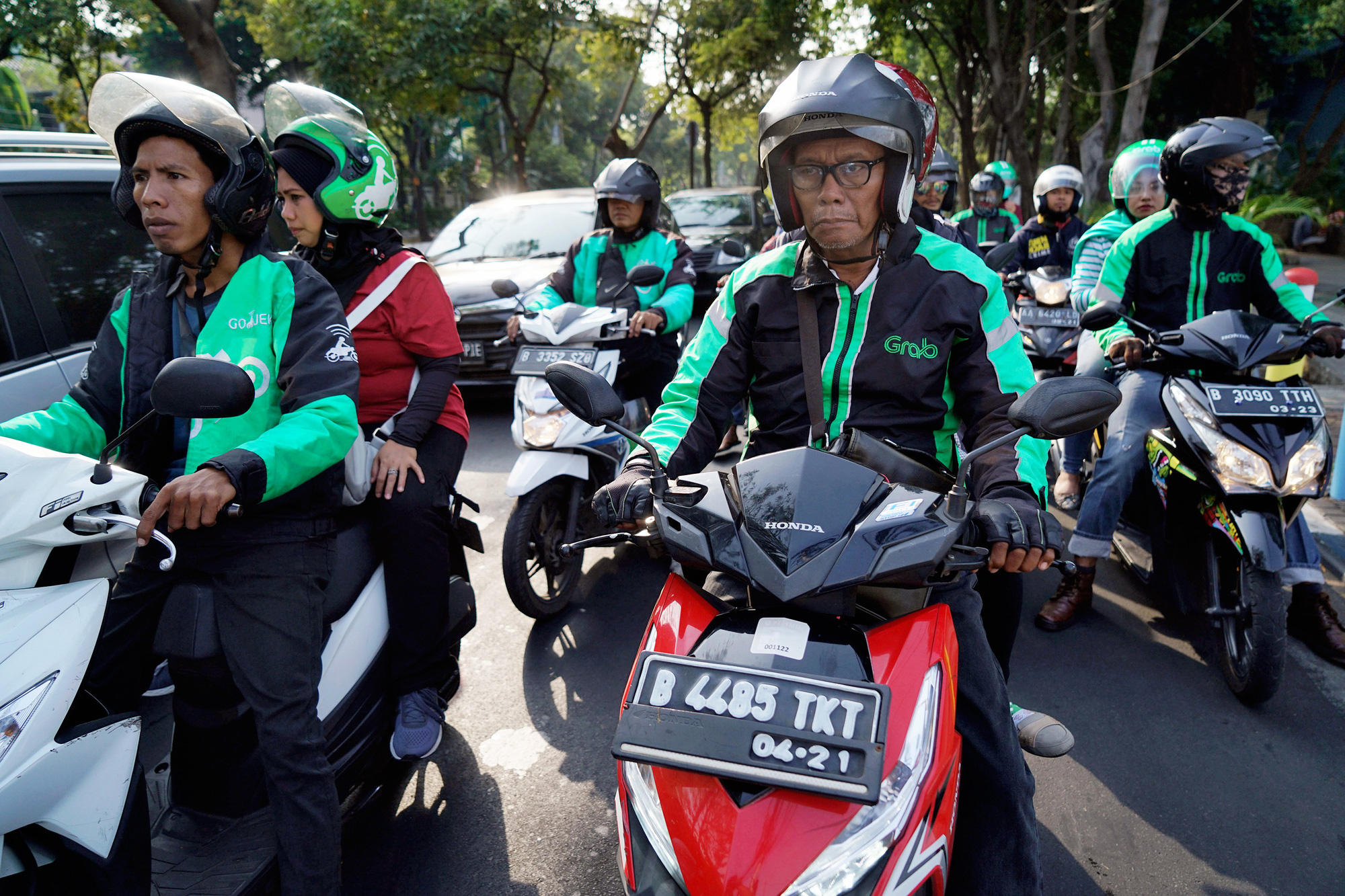 Grab, Gojek và các startup tỷ USD chật vật sống sót sau cuộc đốt tiền - Ảnh 2. Grab, Gojek và các startup tỷ USD chật vật sống sót sau cuộc đốt tiền - Ảnh 2.