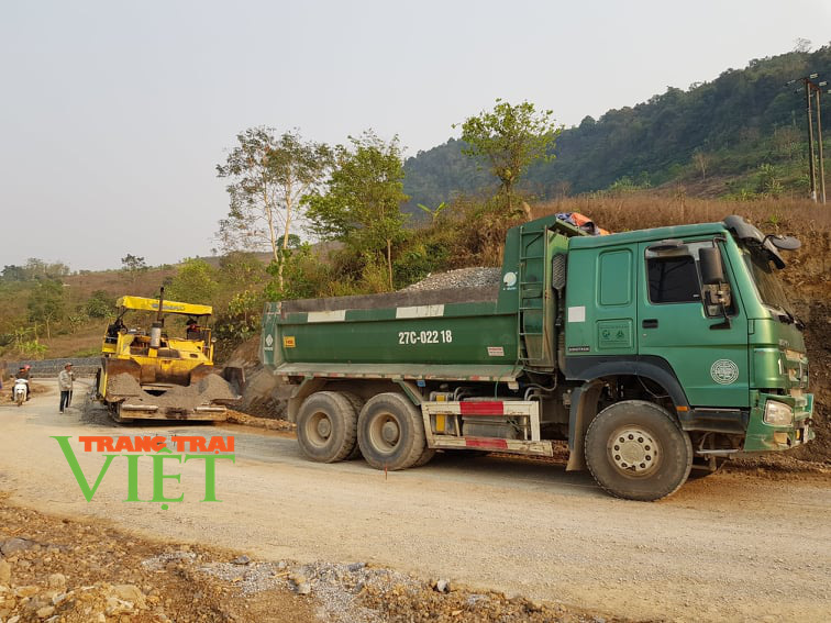 Điện Biên: Thông đường sau những cơn mưa - Ảnh 3. Điện Biên: Thông đường sau những cơn mưa - Ảnh 3.