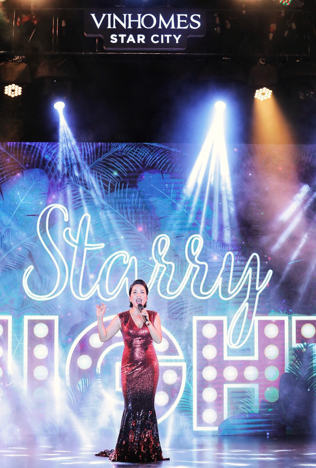 Cư dân Vinhomes Star City thăng hoa cùng diva Mỹ Linh trong đêm nhạc Starry Night - Ảnh 4.