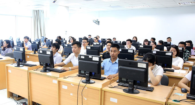 Sai phạm trong công tác tuyển dụng cán bộ, công chức, viên chức xử lý thế nào? - Ảnh 1.