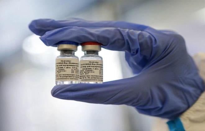 Việt Nam có đăng ký mua vaccine COVID-19 của Nga? - Ảnh 1. Việt Nam có đăng ký mua vaccine COVID-19 của Nga? - Ảnh 1.