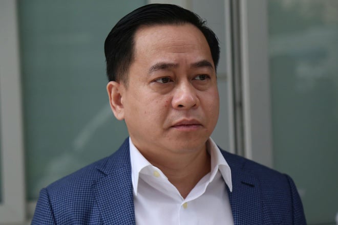 Vũ "Nhôm" hầu tòa cùng Trương Duy Nhất - Ảnh 1. Vũ "Nhôm" hầu tòa cùng Trương Duy Nhất - Ảnh 1.