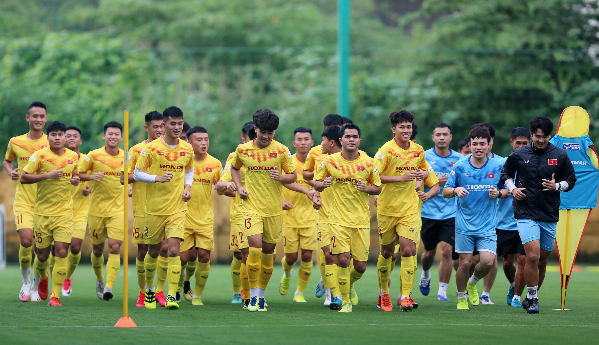 Đội trưởng U22 Việt Nam: &quot;Tôi chưa biết mình có được dự SEA Games không&quot; - Ảnh 3.
