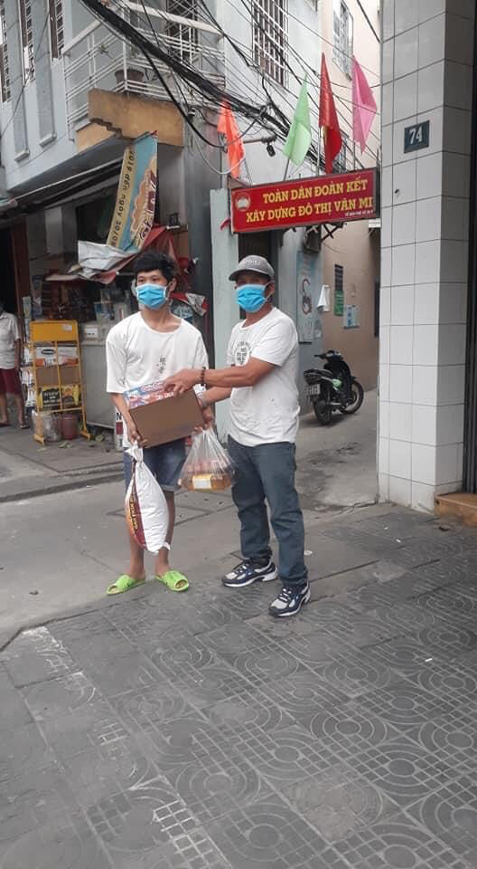 Đà Nẵng: Hỗ trợ 10kg gạo/khẩu/tháng cho người dân gặp khó khăn - Ảnh 1. Đà Nẵng: Hỗ trợ 10kg gạo/khẩu/tháng cho người dân gặp khó khăn - Ảnh 1.