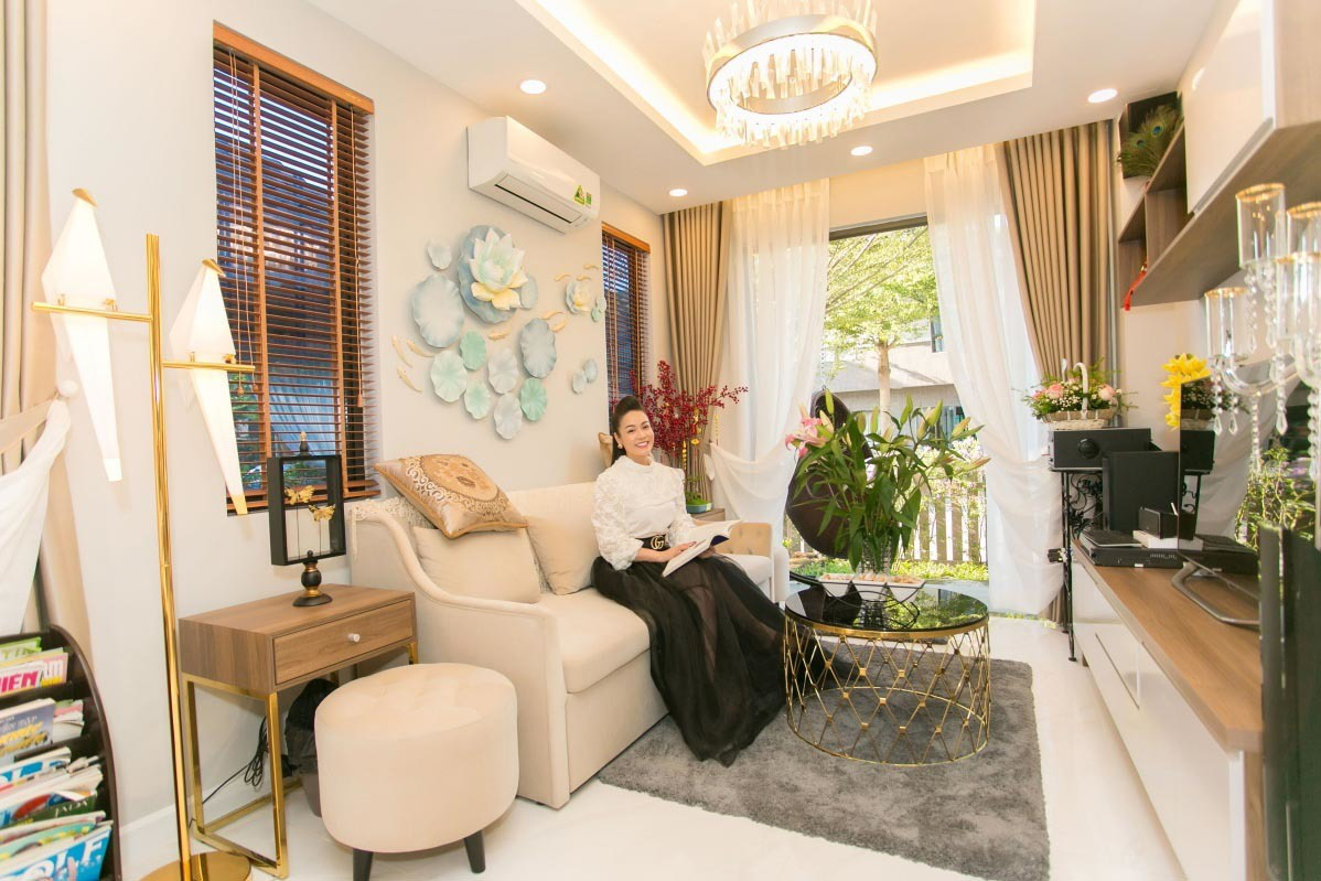 Nhật Kim Anh - &quot;đại gia ngầm&quot; showbiz có khối tài sản &quot;khủng&quot; cỡ nào? - Ảnh 6.