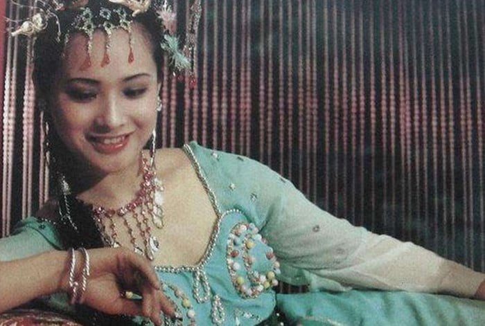 Nữ yêu tinh xinh đẹp &quot;Tây du ký 1986&quot; là &quot;bà trùm&quot; siêu giàu, bí ẩn chuyện đời tư  - Ảnh 2.