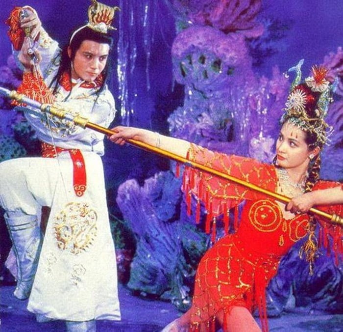 Nữ yêu tinh xinh đẹp &quot;Tây du ký 1986&quot; là &quot;bà trùm&quot; siêu giàu, bí ẩn chuyện đời tư  - Ảnh 3.