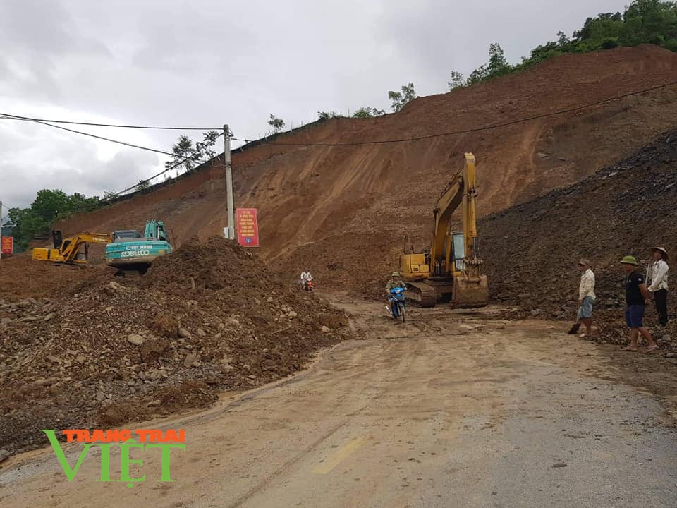 Điện Biên: Đảm bảo an toàn giao thông mùa mưa lũ - Ảnh 1. Điện Biên: Đảm bảo an toàn giao thông mùa mưa lũ - Ảnh 1.