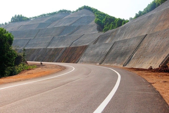 14 nhà đầu tư tham gia đấu thầu cao tốc Bắc Nam  - Ảnh 1.