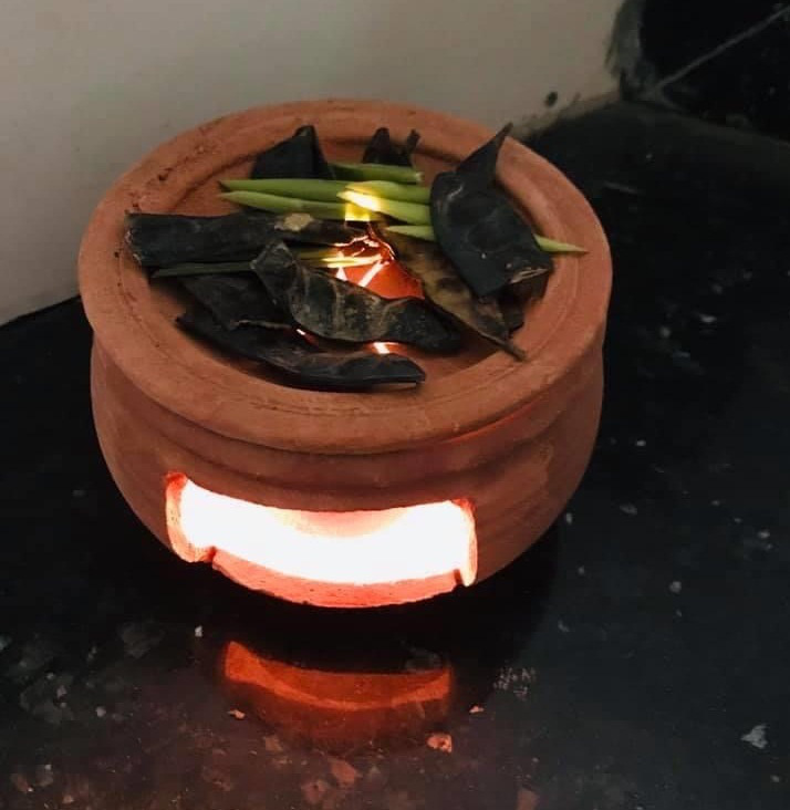 Muôn kiểu dân chung cư rủ nhau phòng tránh dịch Covid - Ảnh 4. Muôn kiểu dân chung cư rủ nhau phòng tránh dịch Covid - Ảnh 4.