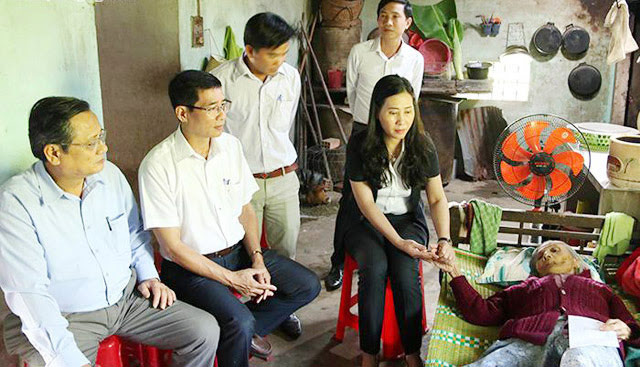 Chuẩn y Bí thư  và chỉ định Phó Bí thư thường trực Tỉnh ủy Quảng Ngãi - Ảnh 2.