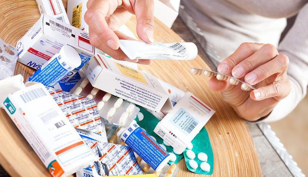 Bán thuốc, thực phẩm hết hạn bị phạt đến 200 triệu đồng - Ảnh 1. Bán thuốc, thực phẩm hết hạn bị phạt đến 200 triệu đồng - Ảnh 1.