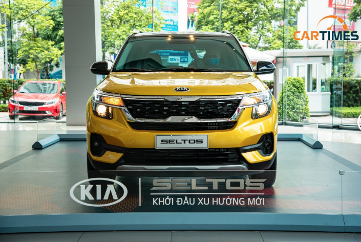 Trong tầm giá 700 triệu đồng, xe Kia Seltos "hớp hồn" người dùng ra sao? - Ảnh 1. Trong tầm giá 700 triệu đồng, xe Kia Seltos "hớp hồn" người dùng ra sao? - Ảnh 1.