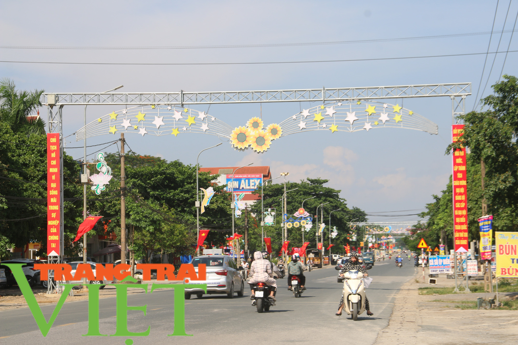 Đại hội Đảng bộ Lương Sơn: Nhiều chỉ tiêu đạt và vượt kế hoạch - Ảnh 3. Đại hội Đảng bộ Lương Sơn: Nhiều chỉ tiêu đạt và vượt kế hoạch - Ảnh 3.