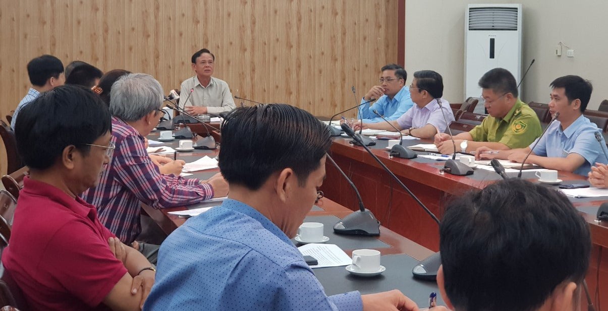 Tổng cục Hải quan cho doanh nghiệp xuất ván ghép thanh với thuế suất 0% sau văn bản gây tranh cãi - Ảnh 2.