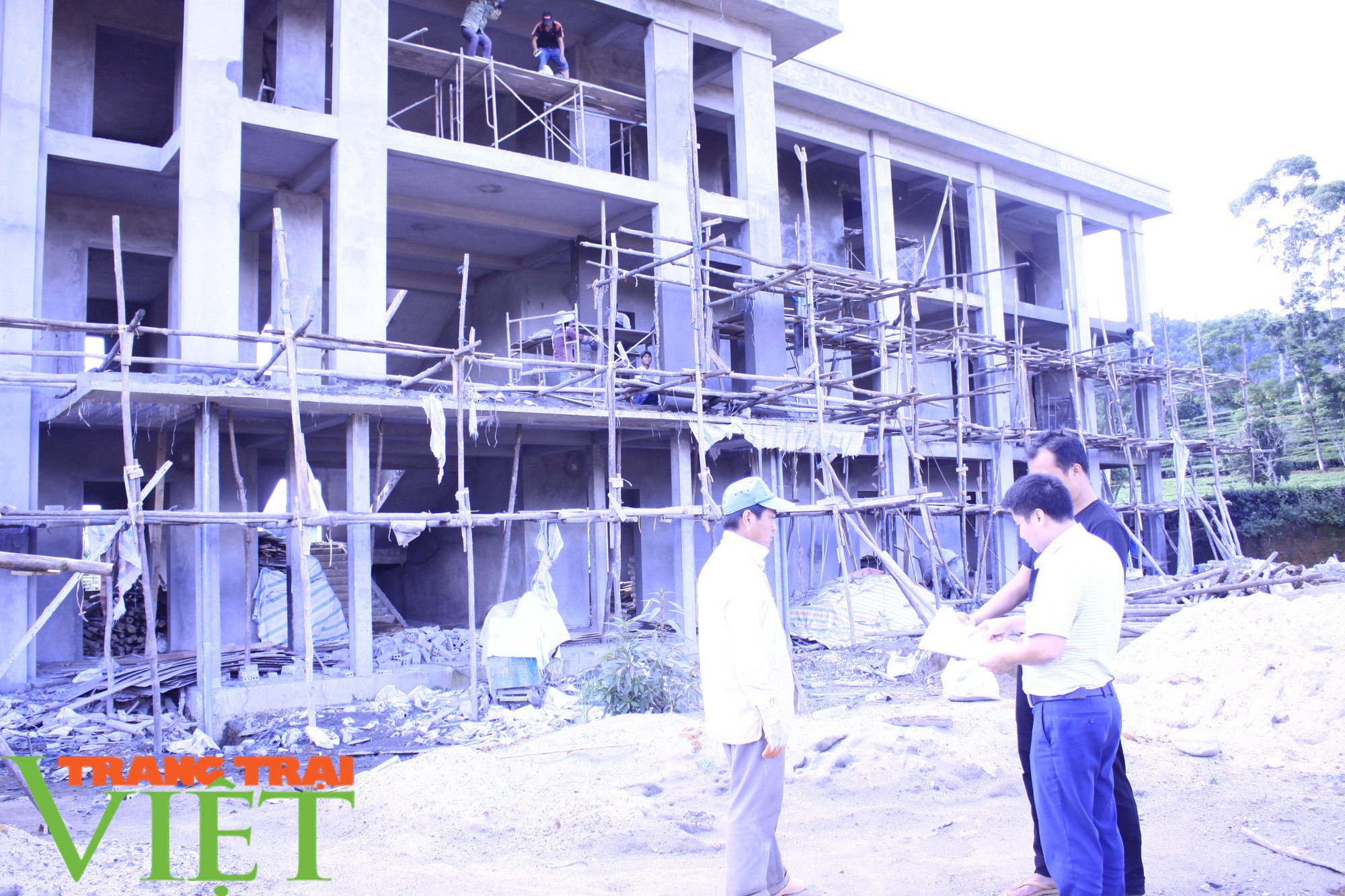 Lai Châu: Đẩy nhanh tiến độ thi công trường THCS Quyết Tiến - Ảnh 3. Lai Châu: Đẩy nhanh tiến độ thi công trường THCS Quyết Tiến - Ảnh 3.