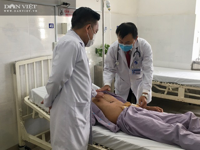 Chỉ có một vết xước nhỏ trên ngực, chàng trai suýt tử vong vì vỡ tim ngực kín - Ảnh 1.
