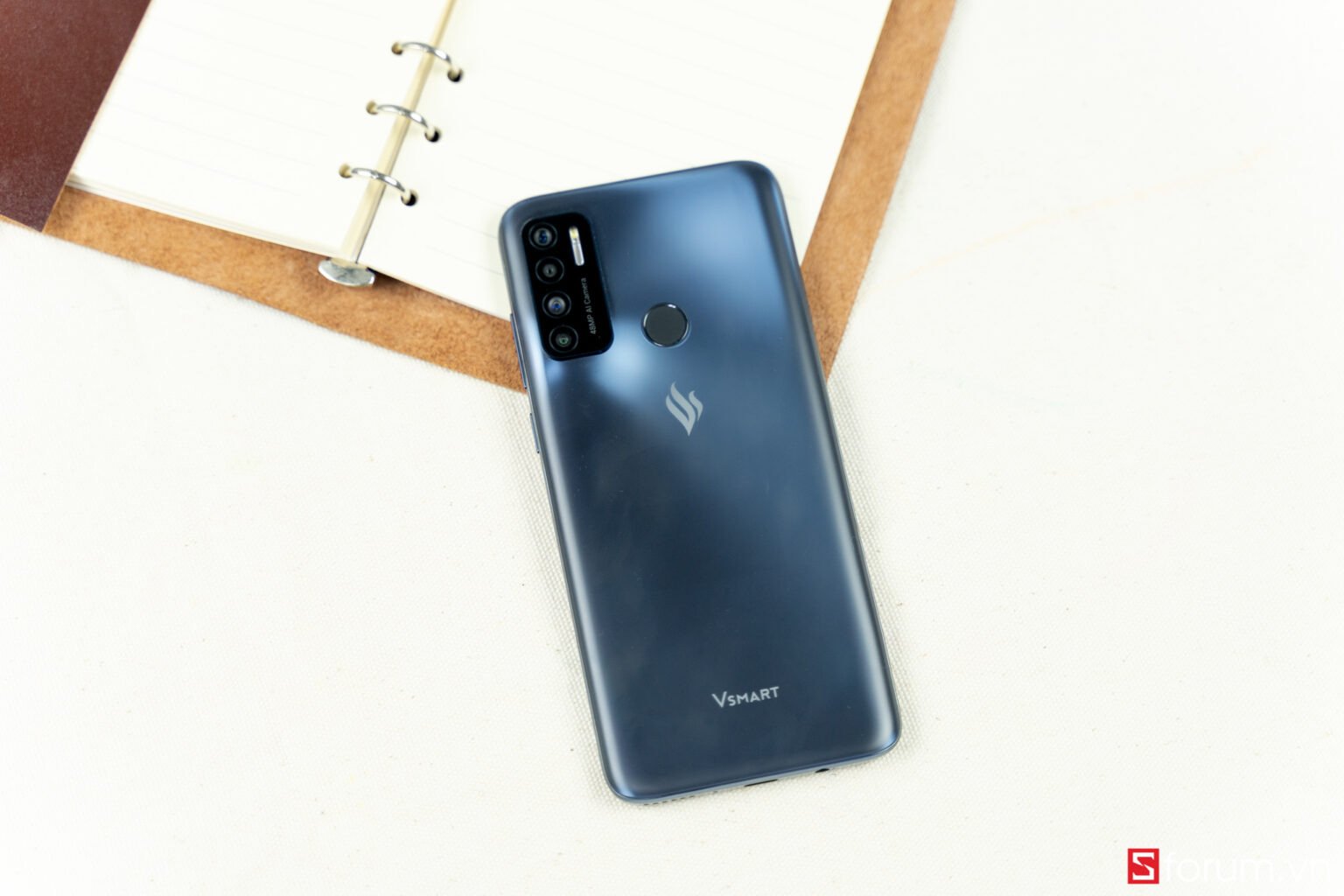 Đánh giá pin Vsmart Live 4: Pin khỏe mà giá rẻ là đây… - Ảnh 1.