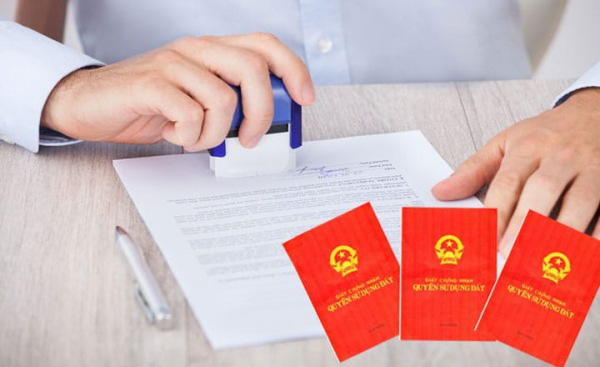 3 mốc thời gian người dân phải nhớ khi sang tên Sổ đỏ - Ảnh 1. 3 mốc thời gian người dân phải nhớ khi sang tên Sổ đỏ - Ảnh 1.