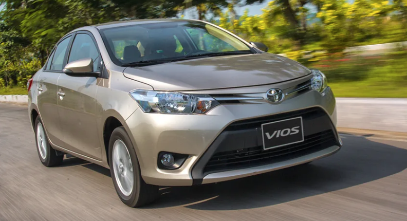 Có khoảng 300 triệu đồng, chọn mua Toyota Vios cũ hay Hyundai Grand i10 mới? - Ảnh 2. Có khoảng 300 triệu đồng, chọn mua Toyota Vios cũ hay Hyundai Grand i10 mới? - Ảnh 2.