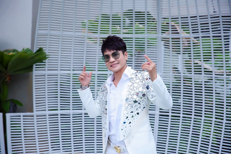 'Vua nhạc sàn&quot; Lương Gia Huy ra MV ca khúc của Châu Việt Cường sáng tác trong khi thụ án - Ảnh 1.