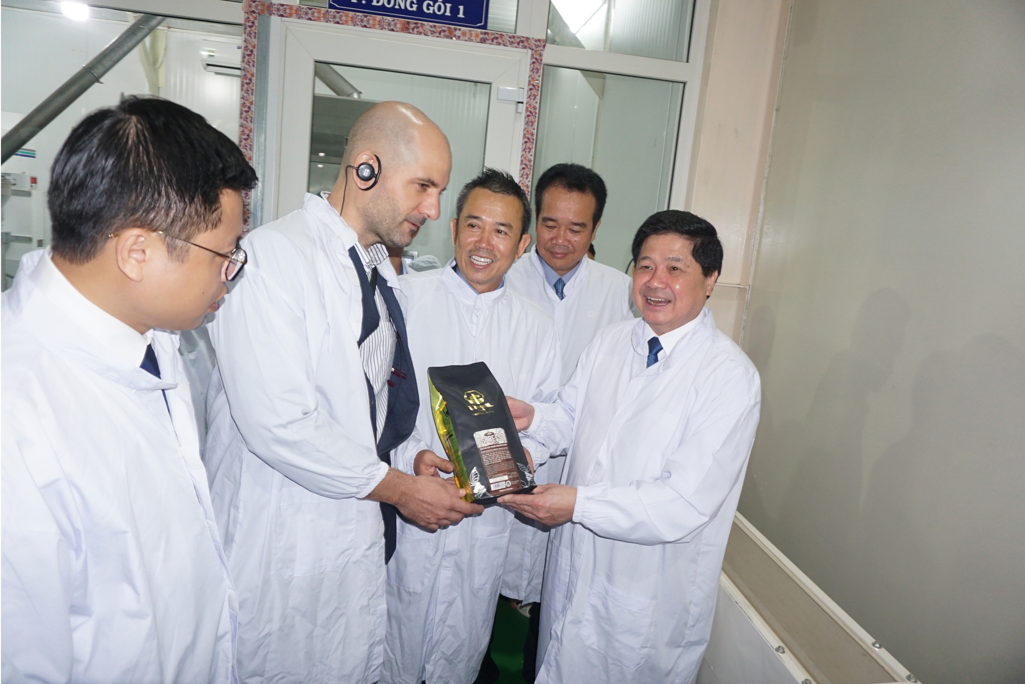 EVFTA: Cơ hội tăng mạnh về lượng và chất cho ngành hàng cà phê - Ảnh 4.