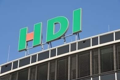 Án phạt 185 triệu, lộ giao dịch cổ phiếu hàng trăm tỷ vi phạm - Ảnh 1. Án phạt 185 triệu, lộ giao dịch cổ phiếu hàng trăm tỷ vi phạm - Ảnh 1.