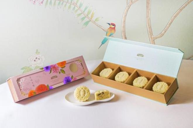 Kỳ dị bánh trung thu rau mùi giá hơn nửa triệu đồng/hộp - Ảnh 5. Kỳ dị bánh trung thu rau mùi giá hơn nửa triệu đồng/hộp - Ảnh 5.