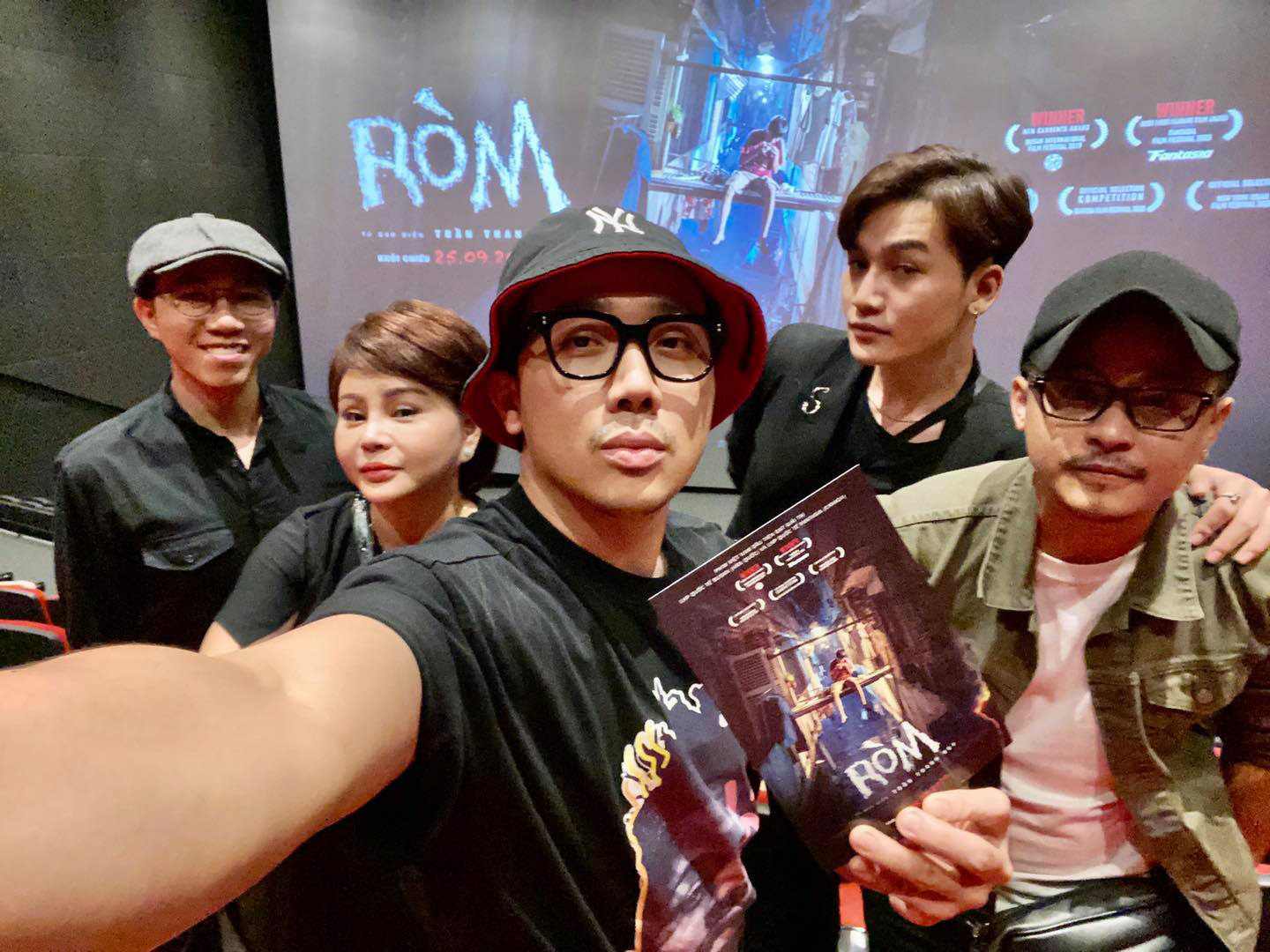 &quot;Ròm&quot; khiến Trấn Thành kính nể, Mỹ Tâm xem vì lý do đặc biệt, khán giả đánh giá là phim bom tấn hay nhất 2020 - Ảnh 2.