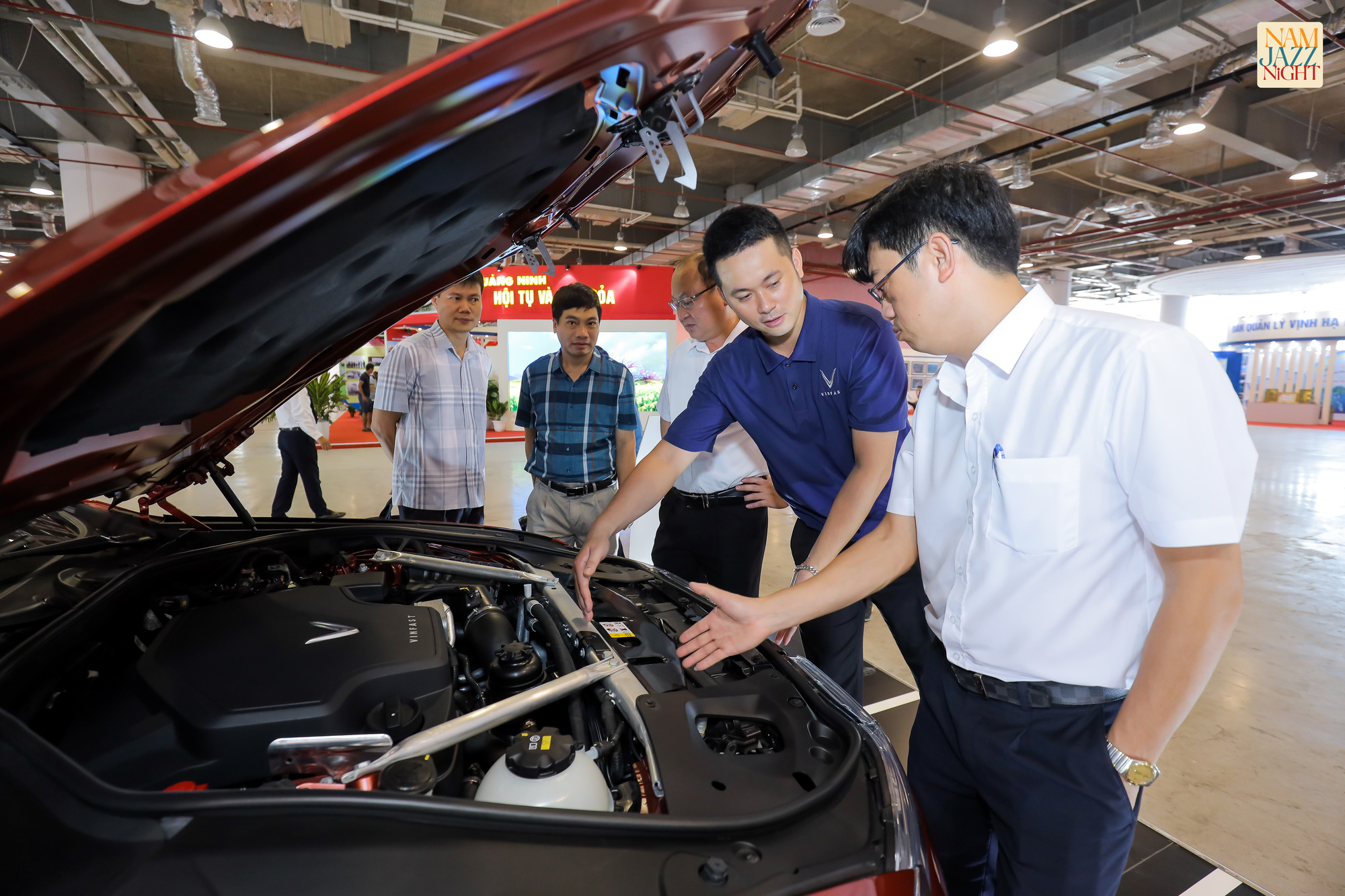 Vingroup mang gì đến Triển lãm "thành tựu phát triển kinh tế - xã hội tỉnh Quảng Ninh"? - Ảnh 3. Vingroup mang gì đến Triển lãm "thành tựu phát triển kinh tế - xã hội tỉnh Quảng Ninh"? - Ảnh 3.