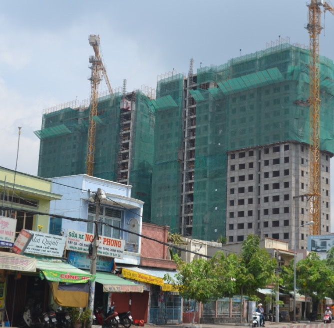 Ngân hàng rầm rộ rao bán tài sản nghìn tỷ để thu hồi nợ - Ảnh 2. Ngân hàng rầm rộ rao bán tài sản nghìn tỷ để thu hồi nợ - Ảnh 2.