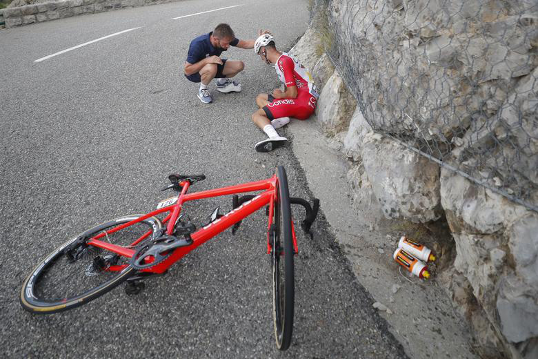 Hình ảnh đẹp về giải đua vòng quanh nước Pháp - Tour de France giữa dịch Covid-19 - Ảnh 10.