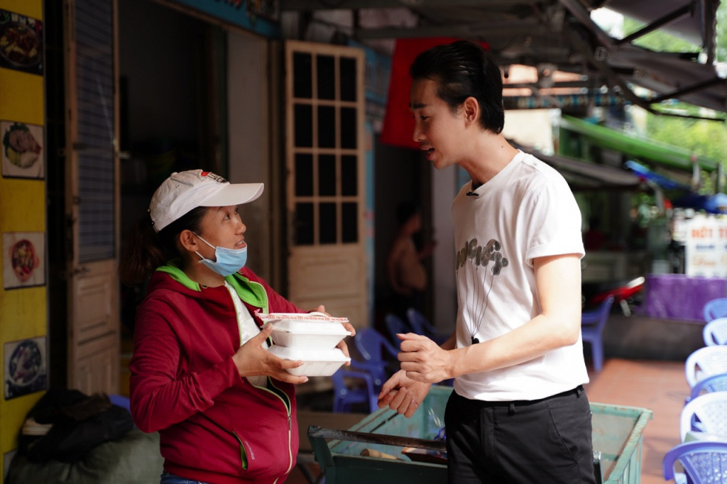 BB Trần, Hải Triều thực hiện ngày may mắn cho nhân vật &quot;liên tính&quot; bị cha ruột đánh đập  - Ảnh 6.