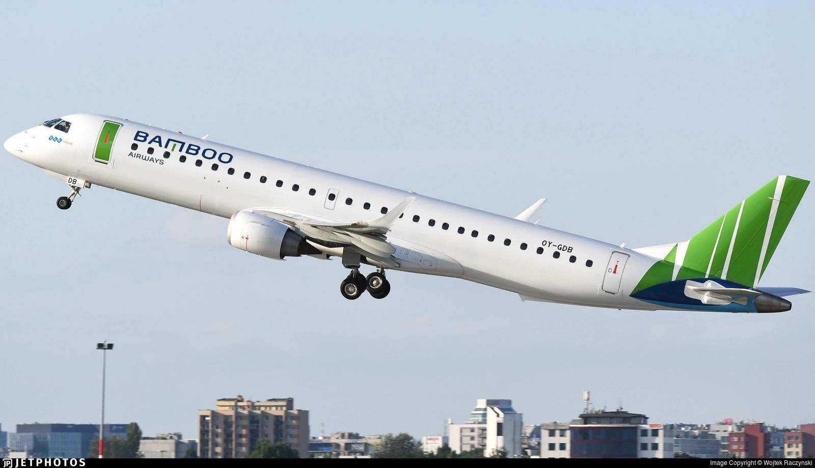 Bamboo Airways khai thác máy bay chưa từng có tại Việt Nam bay tới Côn Đảo - Ảnh 1.