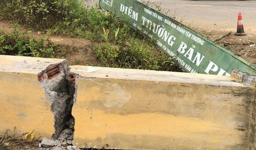 Lào Cai: Lần thứ 2 sập cổng trường khiến học sinh thiệt mạng - Ảnh 2.