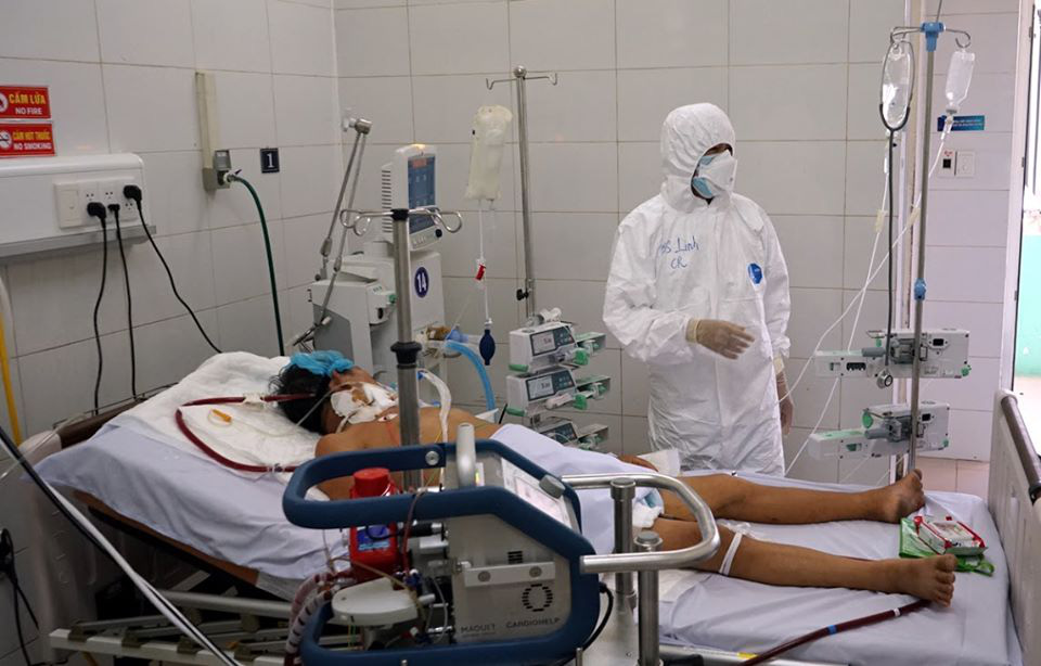 Một năm tất bật chống dịch Covid-19: Những điều chưa từng có tiền lệ ở Việt Nam - Ảnh 9.