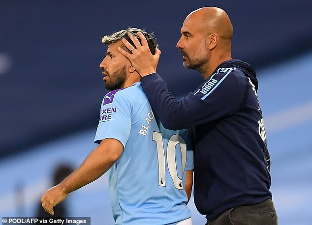 Man City đại thắng ở FA Cup, Guardiola lại báo tin sốc về Aguero - Ảnh 1.